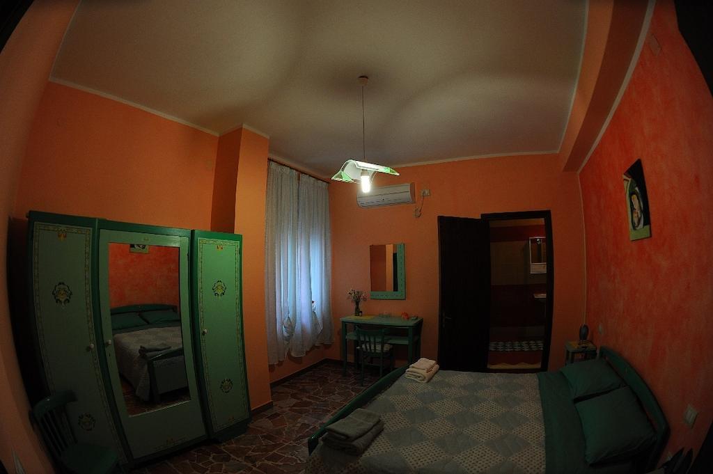 Villacidro B&B Antoclo Di Concas Angela Margherita מראה חיצוני תמונה